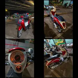 HONDA SCOOPY 2011