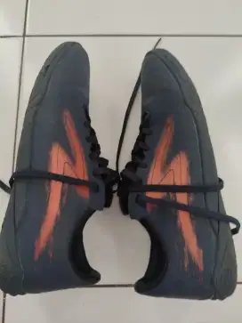 Jual Sepatu Futsal Ukuran 36 specs