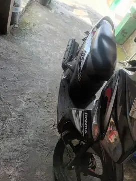 Vario lengkap mati