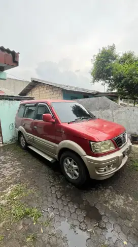 Jual Mitsubishi Kuda Grandia tahun 2002