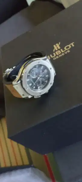 Jam tangan pria
