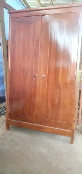 Lemari kayu jati,lemari minimalis