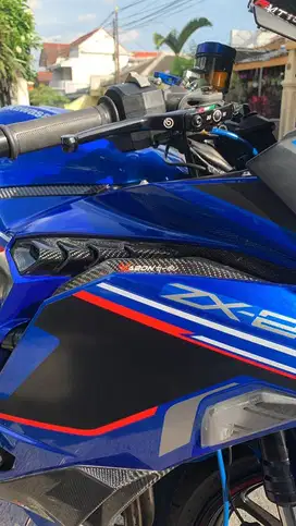 Termurah Dengan Modif 60juta‼️ Kawasaki zx25r ABS LIKE New