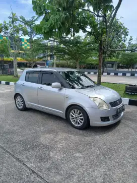 Suzuki Swift Silver