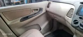 Toyota kijang innova diesel 2009