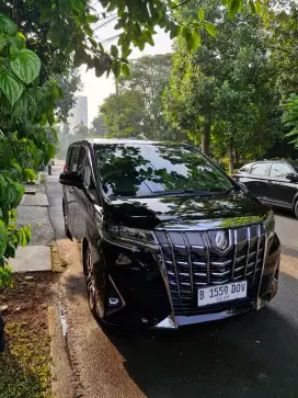 Toyota Alphard Nik 2023 Reg 2024