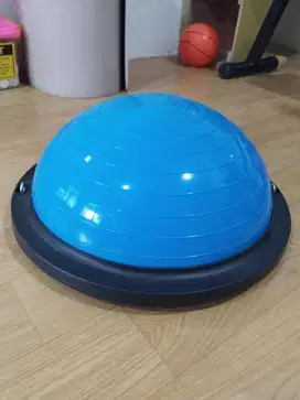 Balance Ball Bekas Layak Pakai