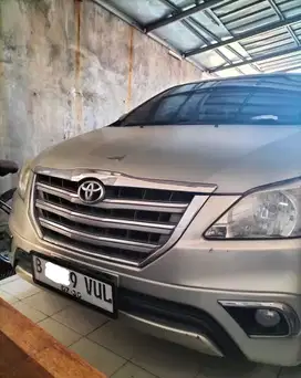Toyota Kijang Innova 2006 Bensin