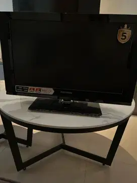 POLYTRON LED TV 22 INCH