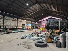 GUDANG DI SEWAKAN BEKASI ADA HOIST 5 TON