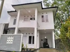 Dijual Rumah jual cepat bu mau pindah domisili