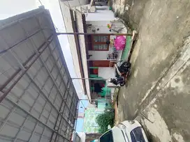 dijual Rumah kontrakan dekat jalan raya Poltangan