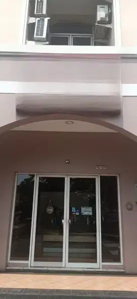 Jual Ruko Strategis Apartemen Gading Mediterania Hadap Jalan Raya