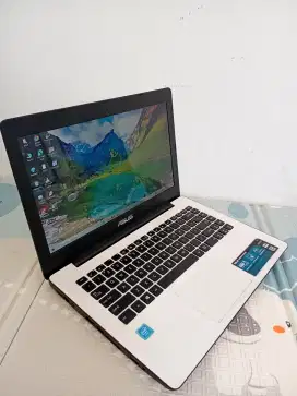Laptop Asus Ram8GB SSD128