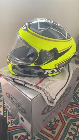 Helm fullface KYT