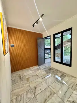 Dijual Rumah Mewah Luas Di Mampang, Pancoran Mas Depok