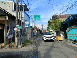 Tanah Pekarangan SHM splits