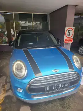Mini Cooper 5 Door AT 2017