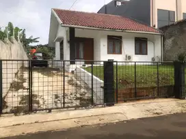 Rumah Disewakan Di Komplek Astek, Lengkong Gudang Timur, Serpong