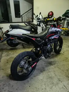Yamaha WR 155 2022