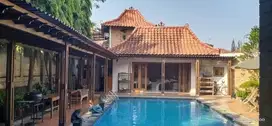 RUMAH BINTARO DIJUAL KONSEP JOGLO KLASIK