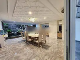 Dijual Rumah Mewah Cluster Serenade Lagoon Pik