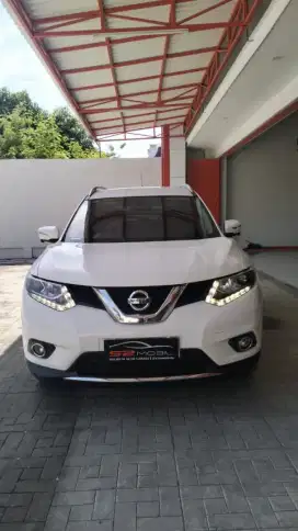 NISSAN X TRAIL 2.5 2017 AT KM 40RB