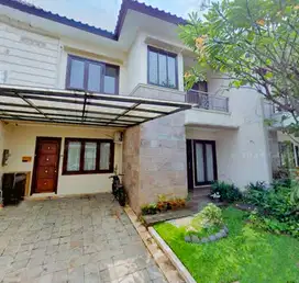 Dijual Cepat Rumah Fully Furnished di Townhouse Kemang Pejaten Barat