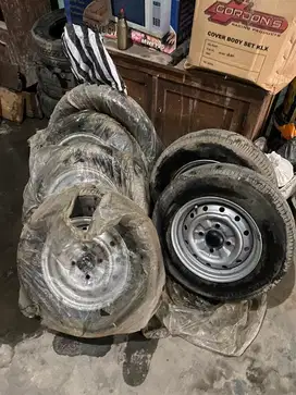 Velg kaleng R13