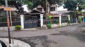 Rumah ASRI dan Tenang di Komplek Departemen Luar Negeri Cilandak Jakar