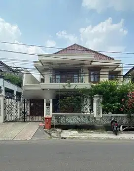 Jual Cepat Rumah Luas Puri Indah Siap Huni Kokoh Terawat