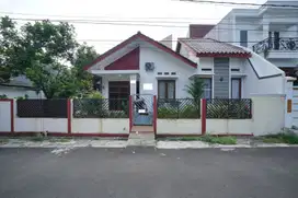 Rumah Luas 1 Lt Dekat Gerbang Tol Pamulang 3 KT Bebas Banjir J-21399