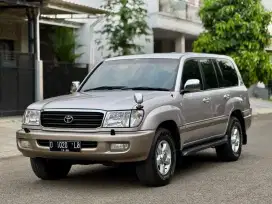 Toyota Land Cruiser VX 100 Limited Diesel 2000