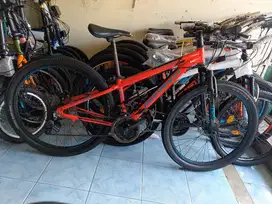 sepeda mtb polygon monarch jr ukuran 26 alloy