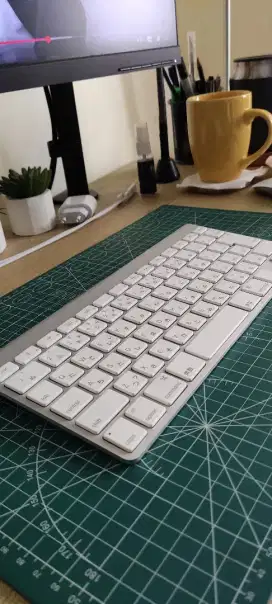 Apple Magic Keyboard 1 Limited Edition Like New