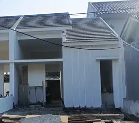 RUMAH BARU LUAS BANGET DEKAT STASIUN GEDANGAN