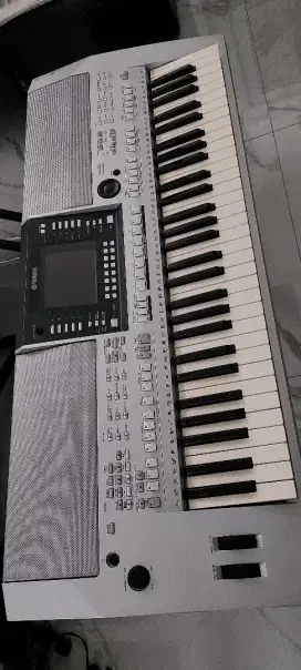 Keyboard Yamaha Psr-S 710