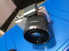 Sony nex C3 with 2 lens