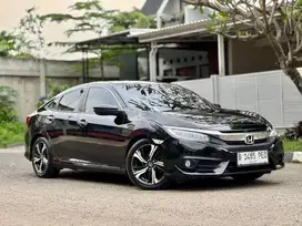 Honda Civc 1.5 ES Sedan AT 2018