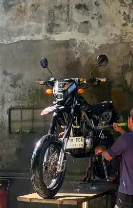 Klx 150 tahun 2017