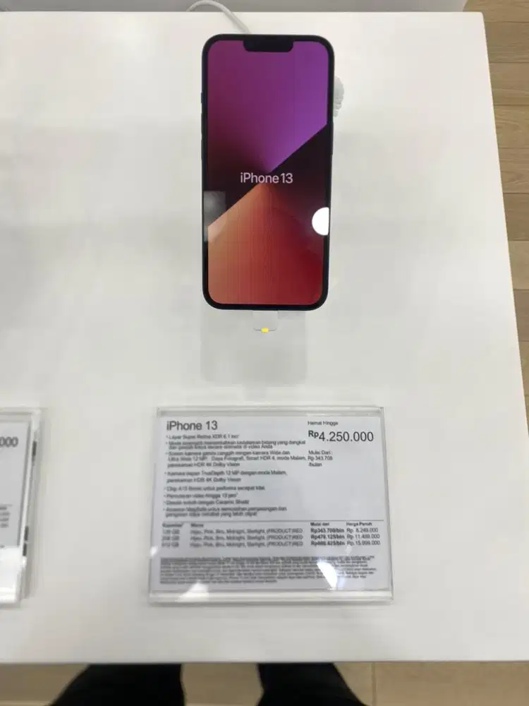 iphone 13 128 GB midnight