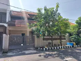 Dijual Rumah Terawat Siap Huni Rungkut Asri Barat