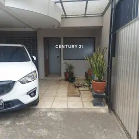 Gudang + Kantor  Bagus Siap Pakai Di Jl Citarik Cikarang Timur