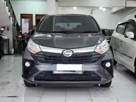 low km 50rb full orisinil Daihatsu Sigra 1.2 R deluxe abu-abu AT 2019
