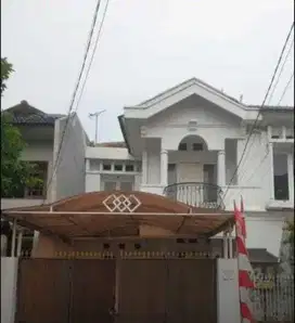 Dijual rumah mewah murah 2 lt komplek Pejaten Jakarta selatan