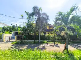 Rumah Luas Strategis 10 Mnt ke Grand Serpong Mall Siap KPR J-26163