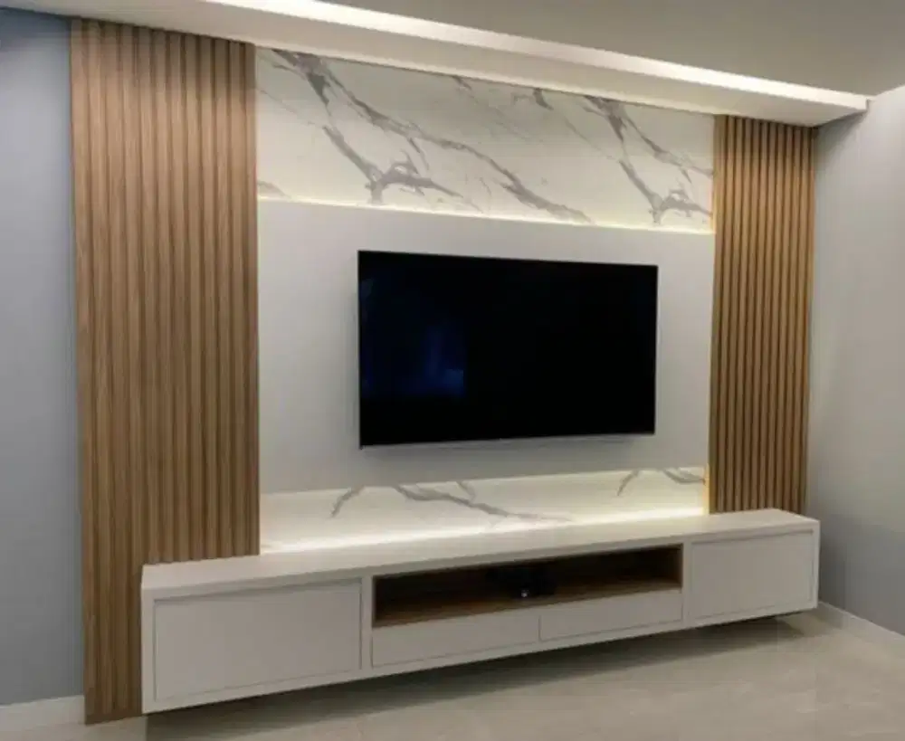 Backdrop TV set HPL