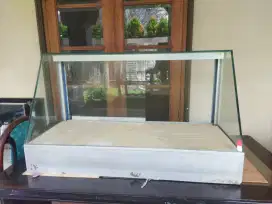 Etalase Kuliner 110cm  x 50cm