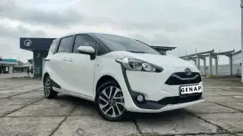 (Km 20rban) Dp 15jt Toyota Sienta V AT 2021 Tgn1 Terawat Skali