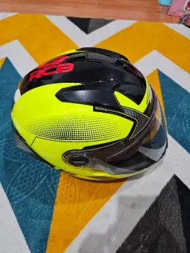Helm Full Face Zeus 611